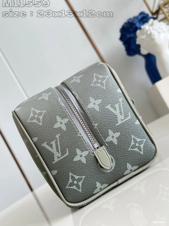 Rep ladies DOPP LOUIS LOCKER bag-23*13*12CM VUITTON KIT 0817